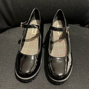Soda Black Patten Mary Jane
